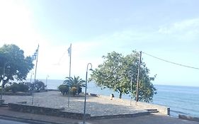 Δωμάτια Ελένη Κανδηλάρη